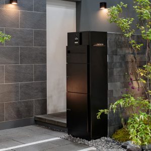 鳥取市・プロオススメの宅配ボックスをご紹介!!【お庭のことなら富士ユニコン】サムネイル